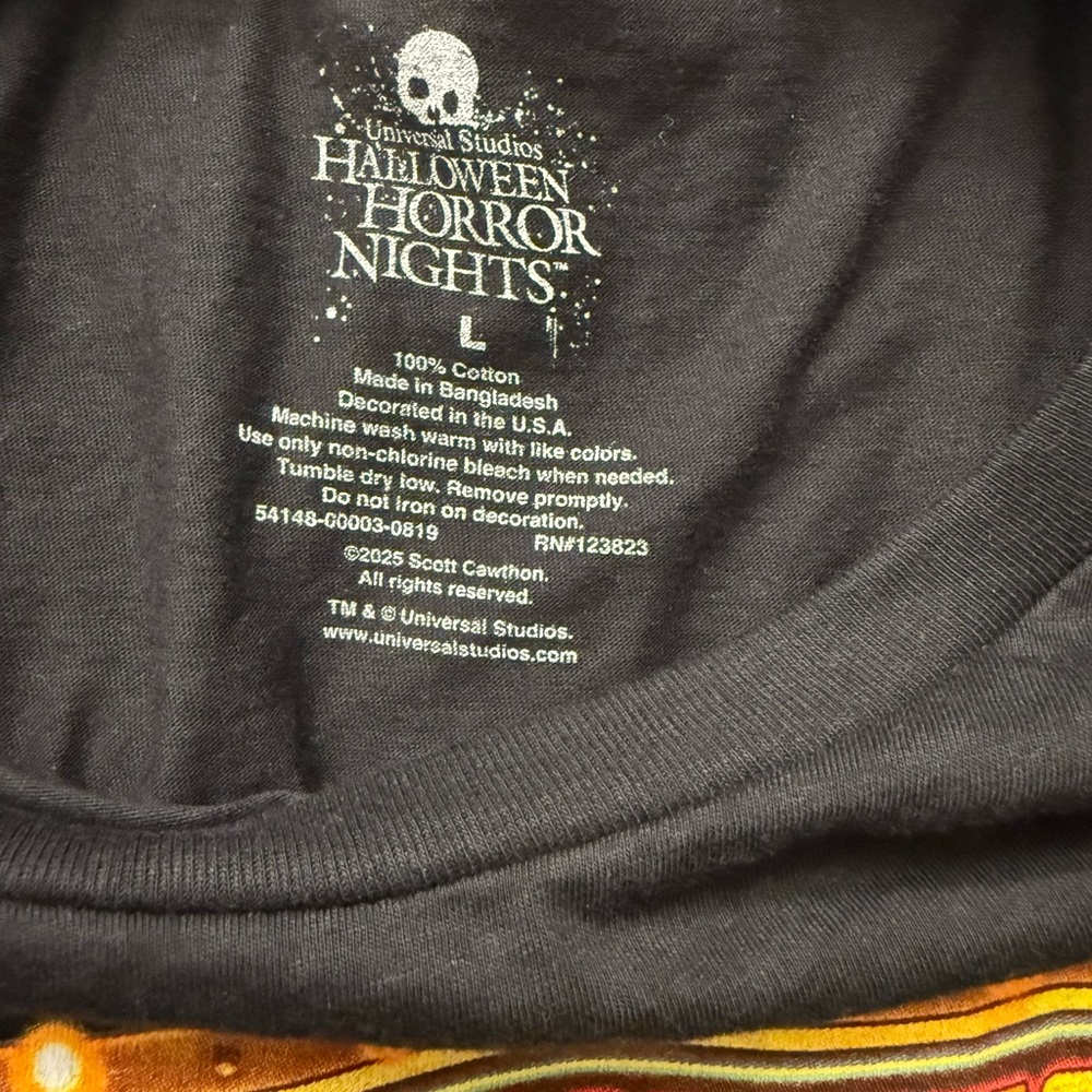 Halloween Horror Nights 2025 Five Nights At Freddy’s Adult T-Shirt Size X-Large - Picture 4 of 5
